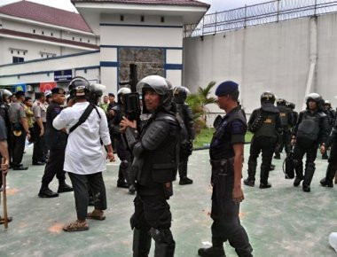 Prison Break στην ... Ινδονησία! Η συγκλονιστική στιγμή της μαζικής απόδρασης 200 κρατουμένων από φυλακή (βίντεο)